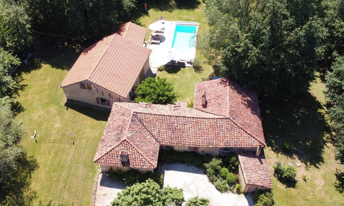 Vergt House | Charm and comfort in an authentic Périgord farm completely renovated