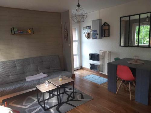Beure Apartment | Charmant Duplex au vert