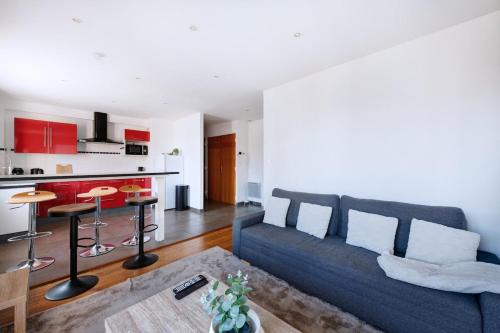 Saint Michel - Mairie Apartment | Charmant T3 au Cœur de Lyon 7ème
