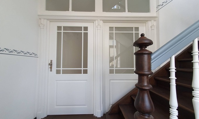 Werneck Apartment | Charmante Ferienwohnung mit Balkon in Besonderer Lage