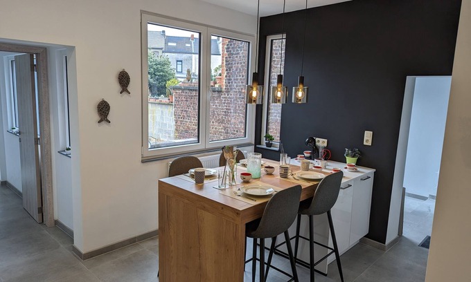 Couillet House | Charmante Maison Avec Jardin et Terrasse