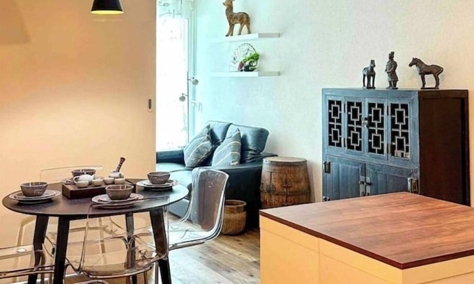 Morges Apartment | Charme Mystique de la Chine