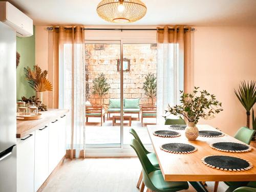 Saint-Restitut House | Charming Duplex In The Heart Of Drôme Provençale