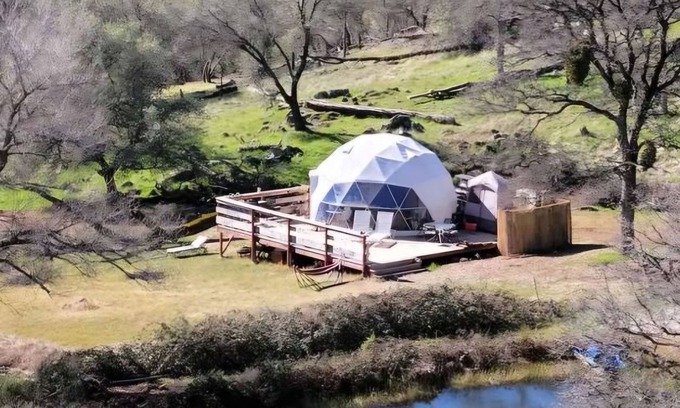 Cedar Ridge RV Rental | Charming 1-bedroom campground in Auburn with WiFi access
