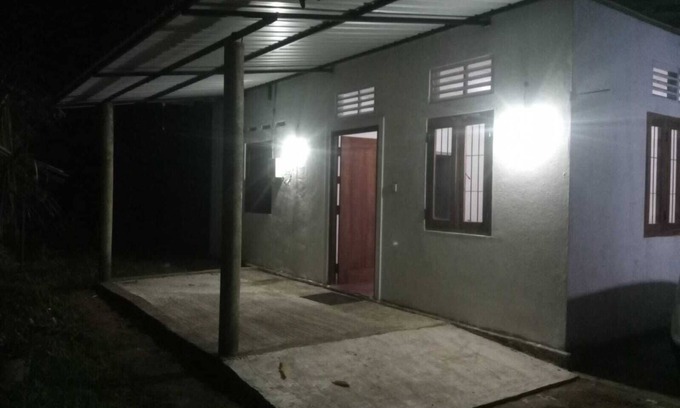 Negombo House | Charming 1-bedroom house with WiFi, AC in peaceful Katunayaka