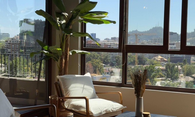Vitacura Apartment | Charming 1-br apartment with Private Terrace and Pool + AC and WiFi in Vitacura