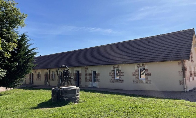 Thiel-sur-Acolin Cottage | Charming 1BR Cottage with Private Terrace and Garden near Le Pal Park