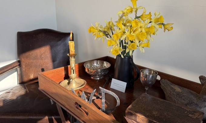 Annagry House | Charming 2-bedroom Garden Cottage & Carriage House