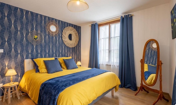 Cuise-la-Motte Cottage | Charming 2-Bedroom Stone House with Garden, Near Pierrefonds Castle