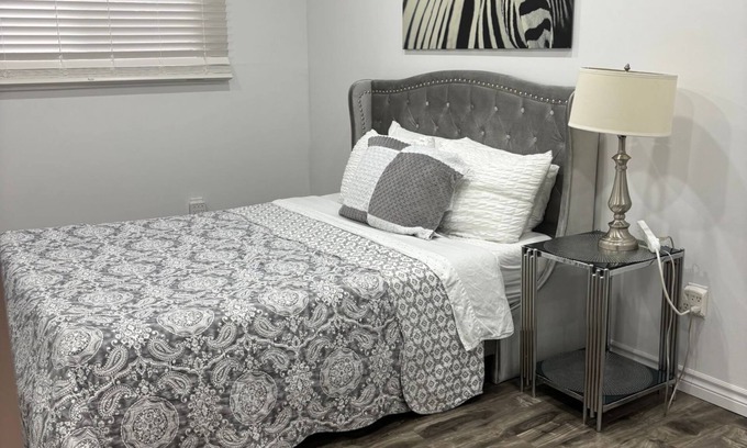 Malton Apartment | Charming 2 BR unit in Malton