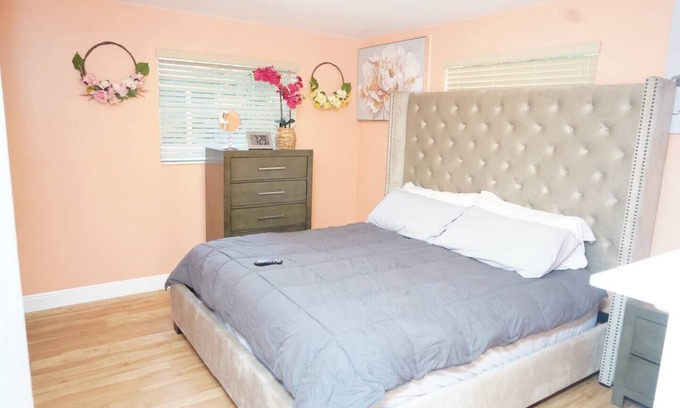 Tamarac House | Charming 3-bedroom house in superb Fort Lauderdale with WiFi