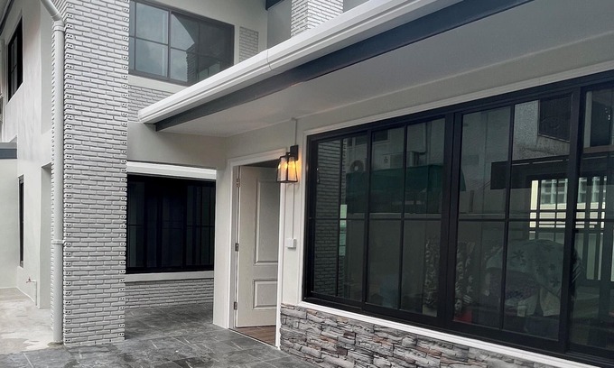 Saphan Sung House | Charming 3-bedroom house in wonderful ฺBangkok with WiFi, AC