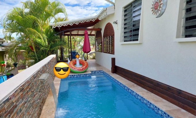 Giraudel House | Charming 3-bedroom house with private pool!