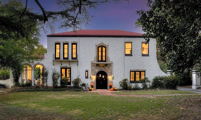 Forest Hills House | Charming 3-bedroom house 1.5 miles from Augusta National