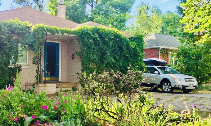 Newlands House | Charming 3-bedroom house centrally located w/WiFi and AC in delightful Boulder