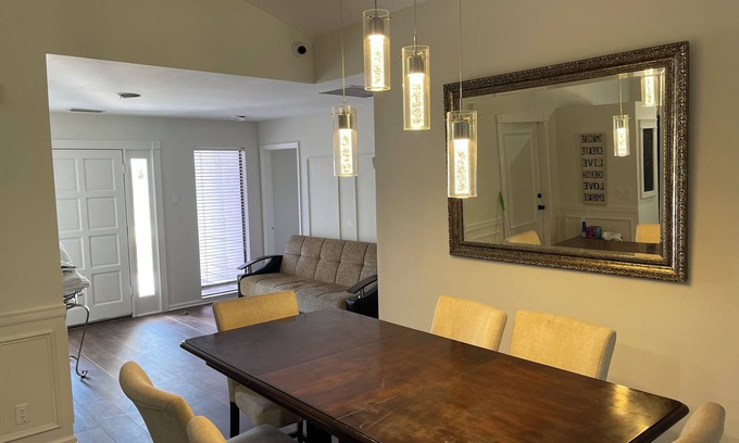North Palm Beach Heights House | Charming 3-bedroom house with AC and WiFi in fabulous Jupiter, close to beaches