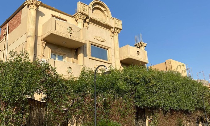 Giza Villa | Charming 3-bedroom villa with WiFi, AC in fabulous 6 October