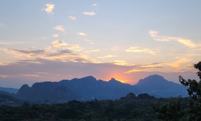 Tepoztlan Villa | Charming 3-bedroom Villa in Tepoztlán with WiFi - Casa Aluna - Oasis in Mountain