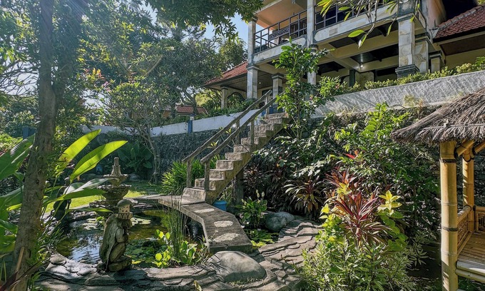 Bukti Villa | Charming 3-bedroom villa with WiFi, AC in the Air Sanih, The north of Bali