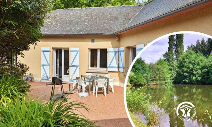 La Selle-Craonnaise Cottage | Charming 3-Bedroom Cottage with Private Lake, Near Sports & Leisure Activities.
