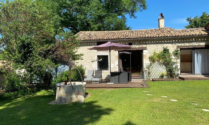 Monestier Cottage | Charming 4* country gîte near Bergerac