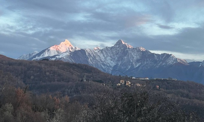 Licciana Nardi House | Charming and authentic Italian casa with pool