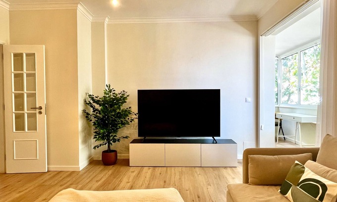 Cascais Apartment | Charming and peaceful apartment, Cascais center