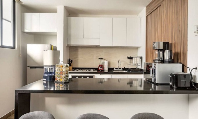 La Condesa Apartment | Charming Apartment in La Condesa with Gym & Free Parking
