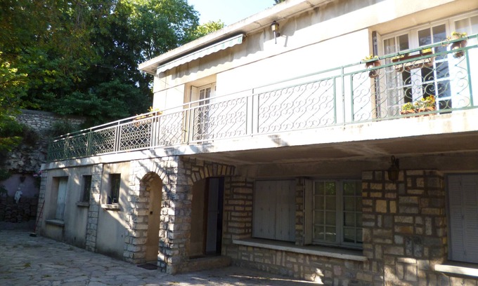 Cadereau Villa | Charming apartment with private pool and secure parking