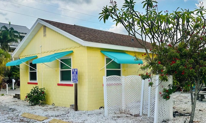 Sunset Beach House | Charming Beach House in Treasure Island with Central AC, One block from Beach