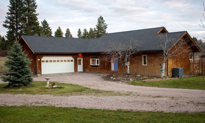 Dayton House | Charming "Cherry House"