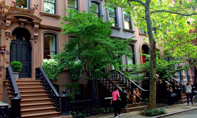 Bay Ridge Apartment | Charming, Classic-Pre-War, 1-BRM, parking: 20 min - NYC, Brooklyn