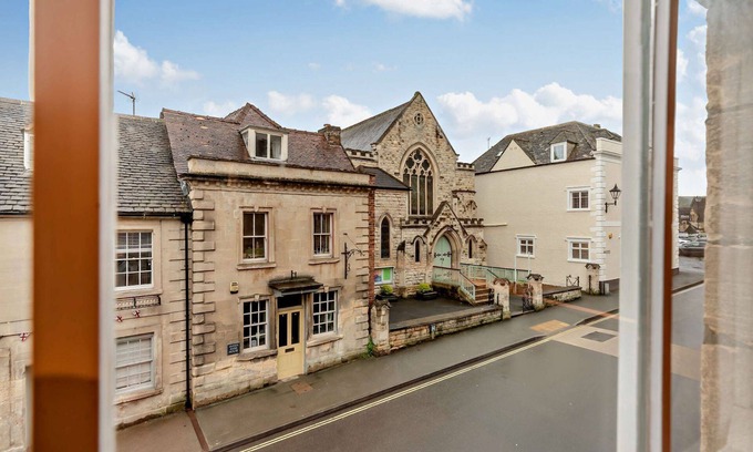 Winchcombe Apartment | Charming Cotswold Apartment - The Nook, Winchcombe