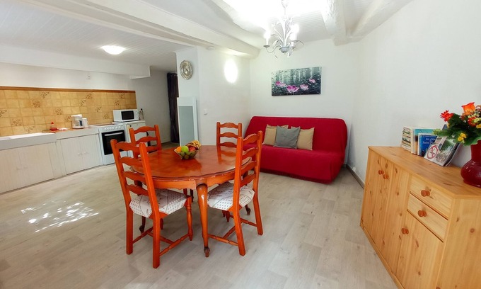 Limogne-en-Quercy House | Charming cottage in the heart of the village