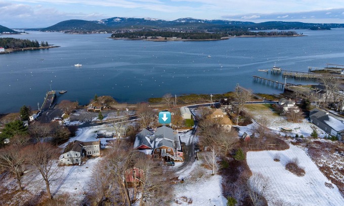 Manset House | Charming cottage with grill, private deck, and stunning ocean views