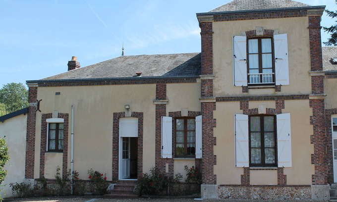 Les Ressuintes Cottage | Charming Cottage in Tranquil Forest Setting - 5 Guests, Garden, BBQ
