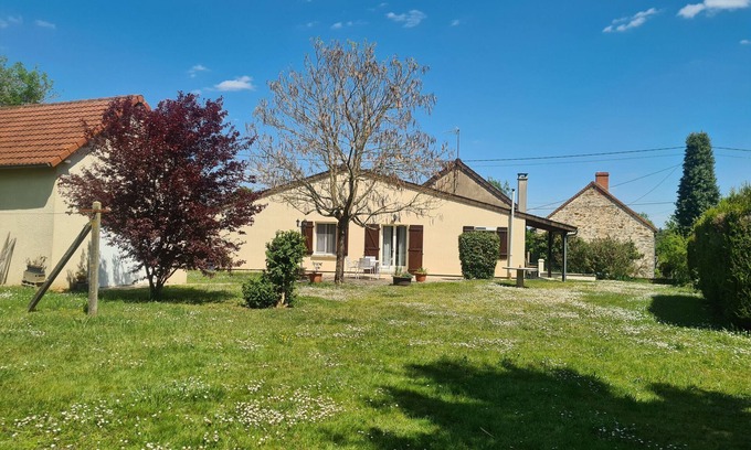 Baraize Cottage | Charming Cottage in Berry w/Private Yard, Close to Beach & Hiking