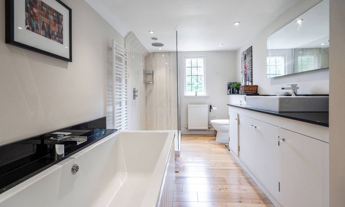 Withyham House | Charming country house, perfectly positioned, and with stunning views