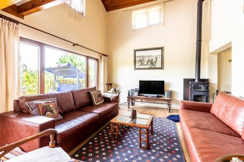 Gebze House | Charming Countryside 1bd15bath Airy Villa! #354