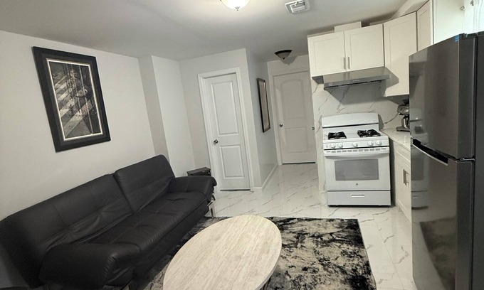 Port Ivory Apartment | Charming: Cozy Getaway Apartment
