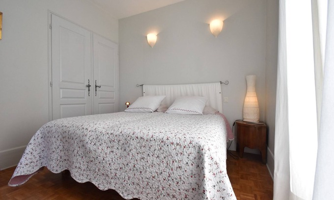 Yevre-le-Chatel House | Charming Escape, Yèvre-la-Ville