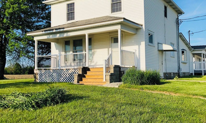 Galion Other | Charming Farmhouse on 10 acres near Mid Ohio Racing & Clearfork State Park