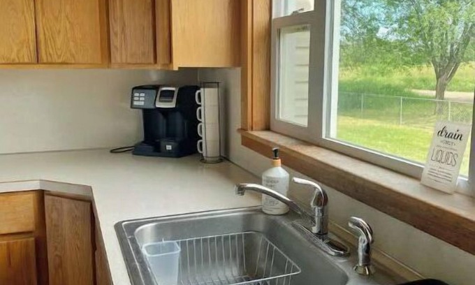 Baker County Cottage | Charming Fisherman's Cottage With Breathtaking 360-Degree Views!
