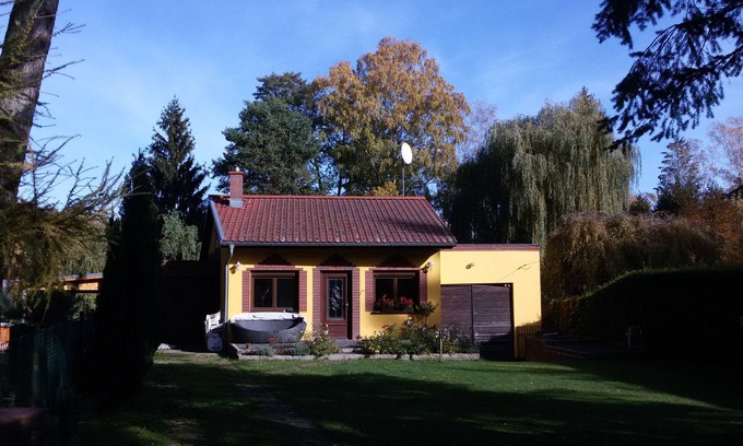 Oberhavel House | Charming fishing house on the Havel
