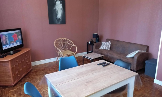 Saint-Etienne-de-Puycorbier House | Charming Maison de Plein-Feet in the heart of the Périgord Blanc region of the Dordogne.
