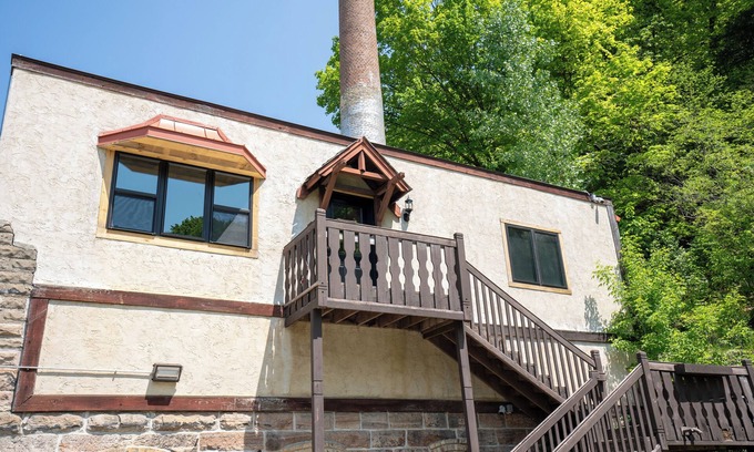 Jordan Apartment | Charming fully renovated Historic Home Away From Home originally built in 1863!