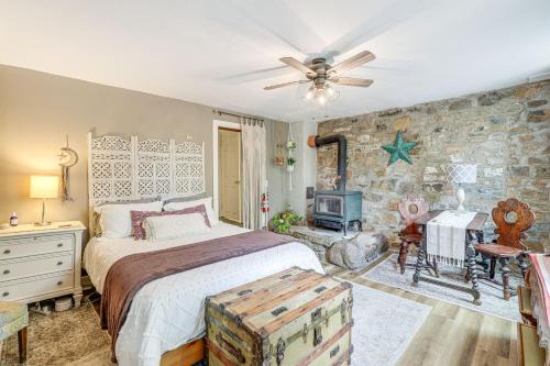 Lambertville Apartment | Charming Getaway Less Than 1 Mi to Downtown Lambertville!