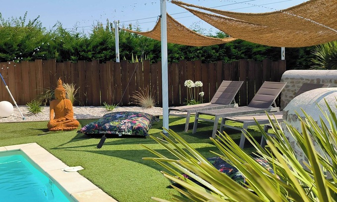 Cartelegue House | CHARMING GITE in Bordeaux country, luxury services, swimming pool, wooded park