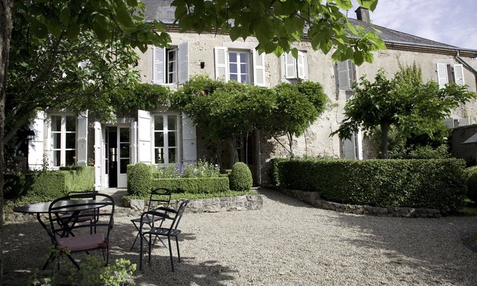 Larochemillay House | Charming Gites de Charme L 'Ancien Presbytère Larochemillay, France