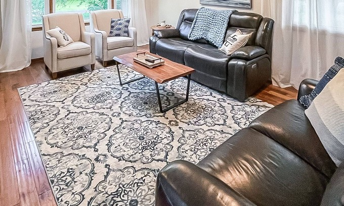Summit House | Charming home in the heart of Lake Country.